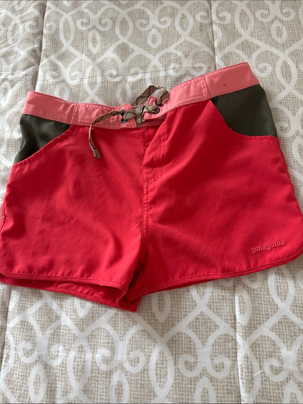 Patagonia Kids Shorts in Red with Pink and Olive Accents